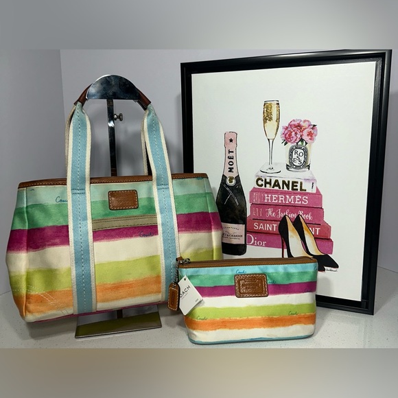 Coach Multicolor Watercolor Stripes Signature Hampton Purse w/ Toiletry Bag. - Picture 1 of 14